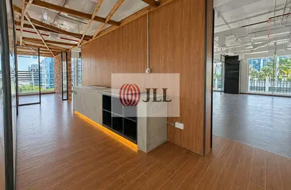 Office Space - Studio - 1 Bathroom for rent in Building 3 - Emaar Square - Downtown Dubai - Dubai
