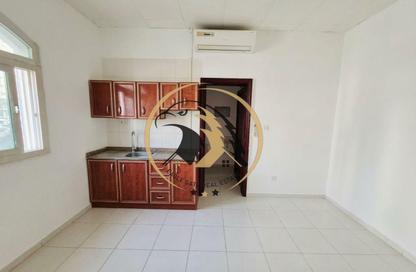 Apartment - Studio - 1 for rent in Fire Station Road - Muwaileh - Sharjah Apartment - Studio - 1 for rent in Fire Station Road - Muwaileh - Sharjah