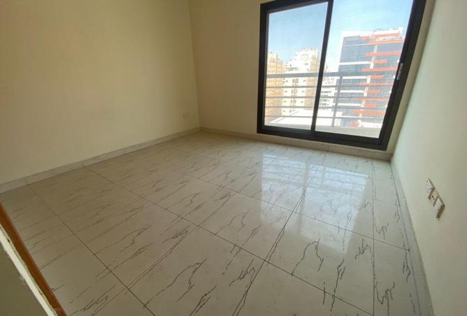 90084468 - صورة العقار 3