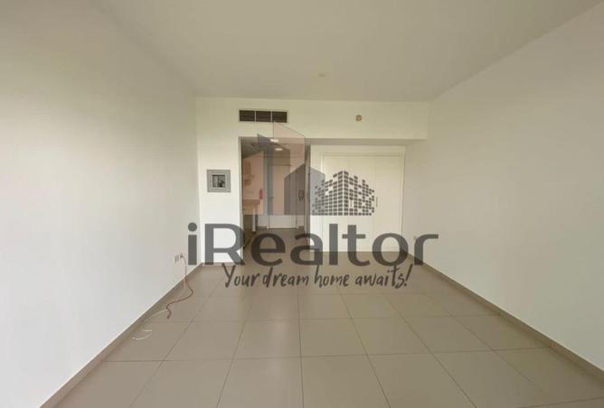 83653085 - Property Image 3