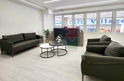 Business Centre - Studio - 4 Bathrooms for rent in Al Maskan - Al Karama - Dubai