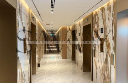 Apartment - 1 Bedroom - 2 Bathrooms for rent in Royal Regency - Business Bay - Dubai