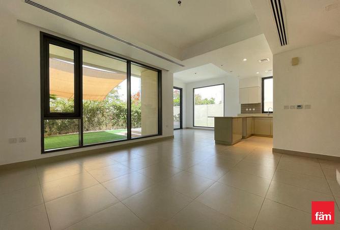 110970443 - Property Image 2