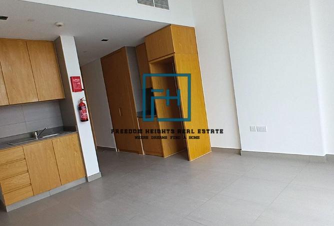 75794518 - Property Image 2