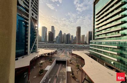 Apartment - 1 Bedroom - 2 Bathrooms for sale in Lake View Tower - JLT Cluster B - Jumeirah Lake Towers - Dubai