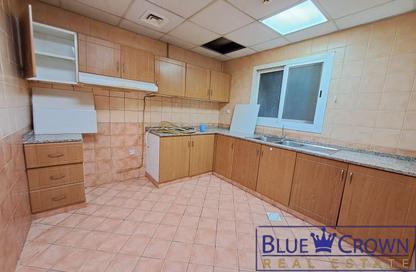 Apartment - 2 - 3 for rent in Hessa Home Building - Oud Metha - Bur Dubai - Dubai