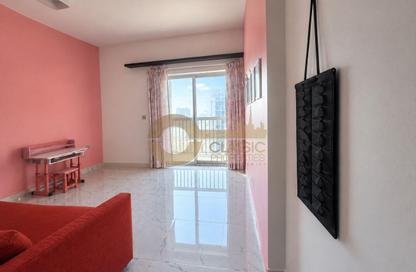 Apartment - 3 - 4 for sale in Time 1 - Dubai Land Residence Complex - Dubai Apartment - 3 - 4 for sale in Time 1 - Dubai Land Residence Complex - Dubai