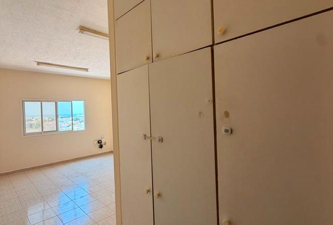 120202256 - Property Image 2