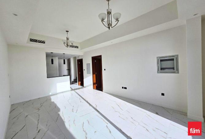 70670350 - Property Image 2