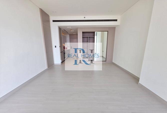 135607646 - Property Main Image