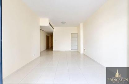 Apartment - 2 Bedrooms - 2 Bathrooms for rent in Golden Sands 8 - Al Mankhool - Bur Dubai - Dubai