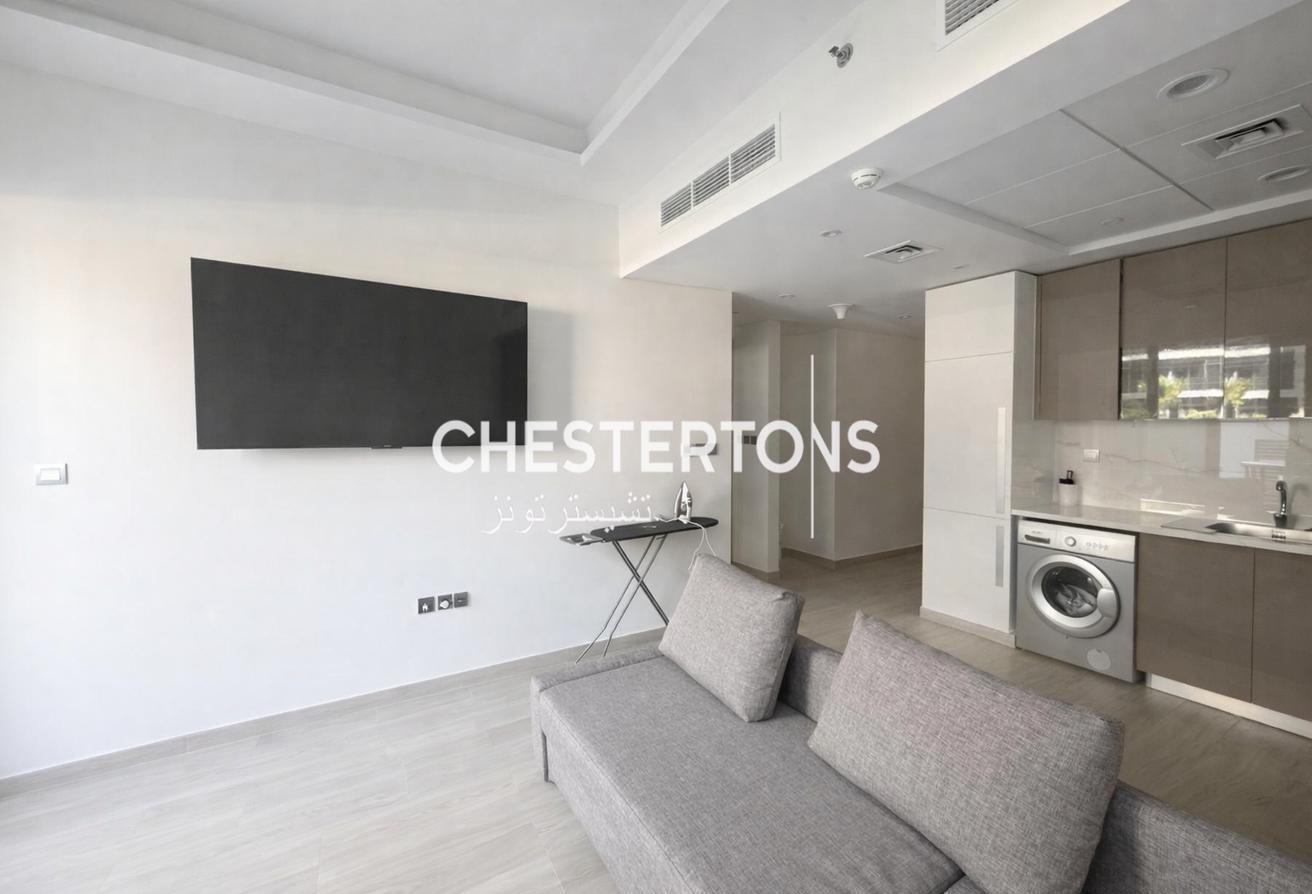 Spacious | Stunning views | Location photo 9