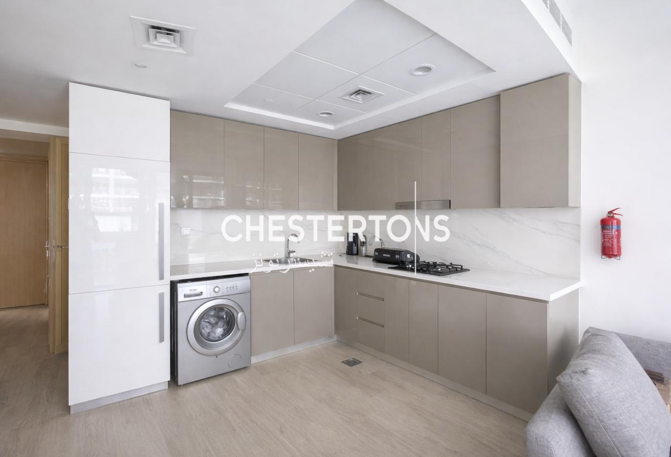 Spacious | Stunning views | Location photo 7