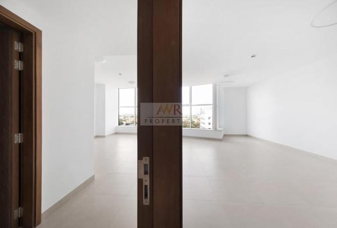 77386466 - صورة العقار 3