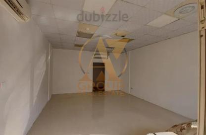 Shop - Studio - 1 Bathroom for rent in China Cluster - International City - Dubai