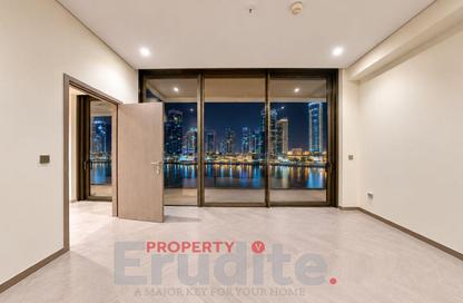 Apartment - 4 - 6 for rent in Peninsula Four - Peninsula - Business Bay - Dubai