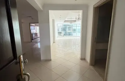 شقة - 3 غرف نوم - 4 حمامات للبيع في كورنيش الخان - الخان - الشارقة