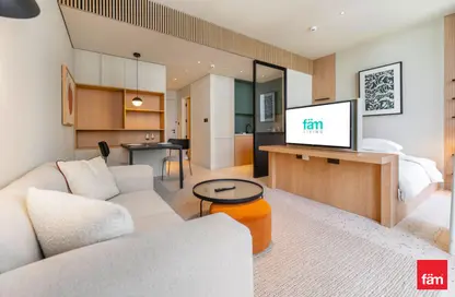 شقة - غرفة نوم - 1 حمام للايجار في رأسًا على عقب - الخليج التجاري - دبي