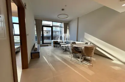 شقة - غرفة نوم - 2 حمامات للبيع في نيفا رزيدنسز - منطقة 16 - قرية جميرا الدائرية - دبي