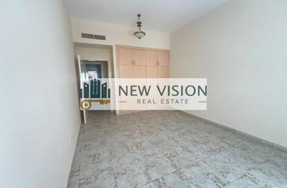 Apartment - 1 - 1 for rent in Thuraya Al Majaz Building - Al Majaz 3 - Al Majaz - Sharjah Apartment - 1 - 1 for rent in Thuraya Al Majaz Building - Al Majaz 3 - Al Majaz - Sharjah