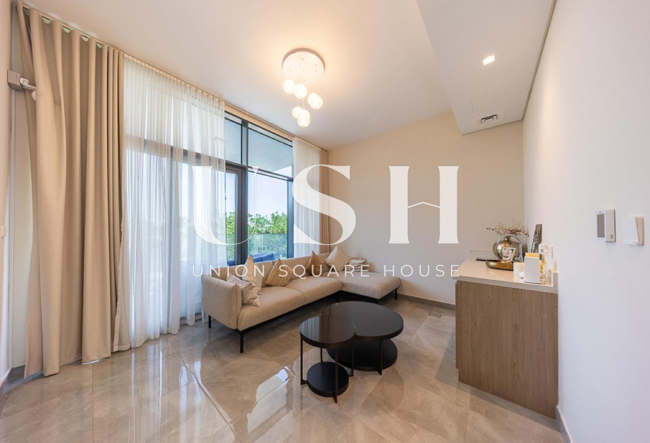 4BR Upgraded Villa | Large Type B | Landscaped photo 9