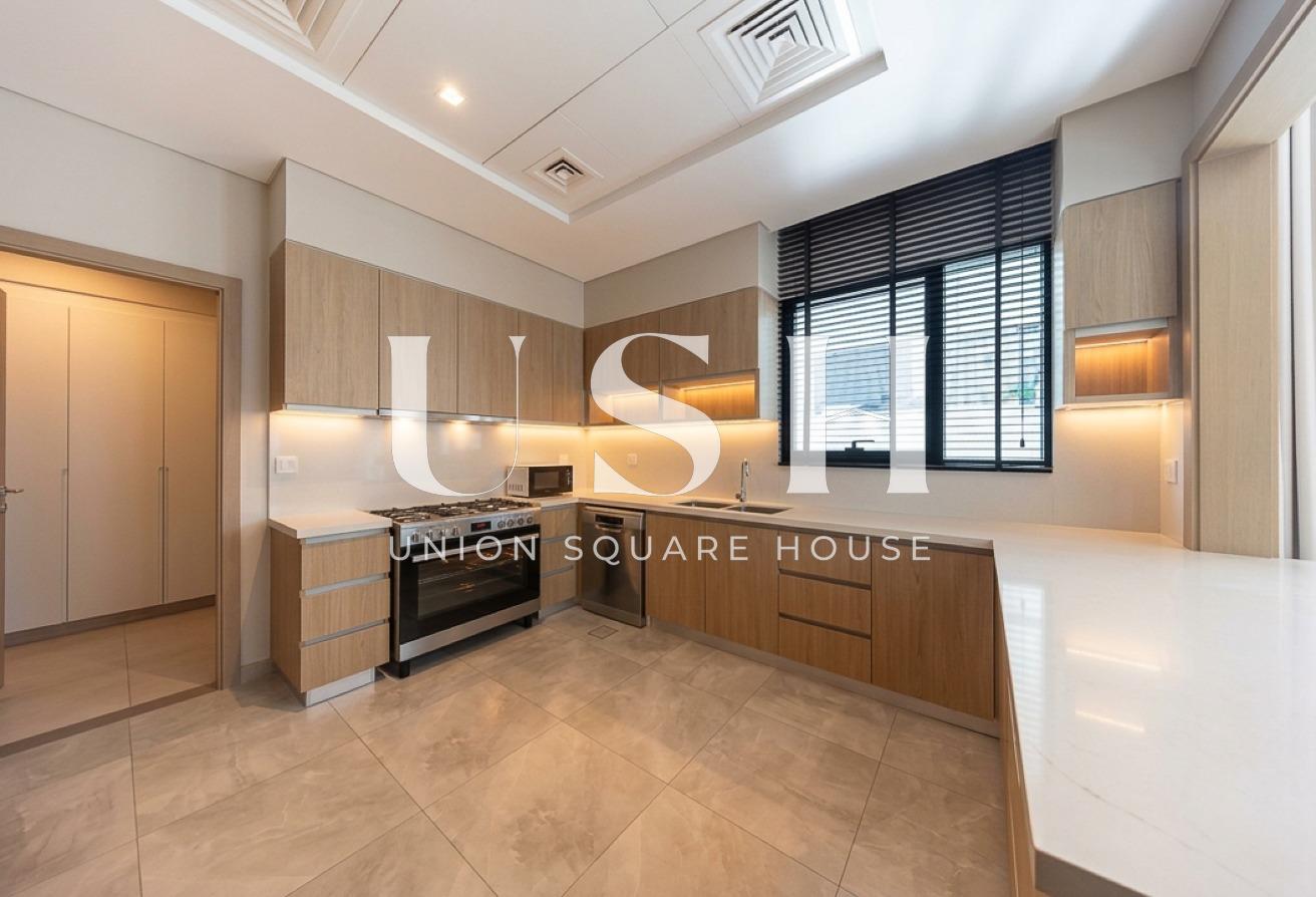 4BR Upgraded Villa | Large Type B | Landscaped photo 5