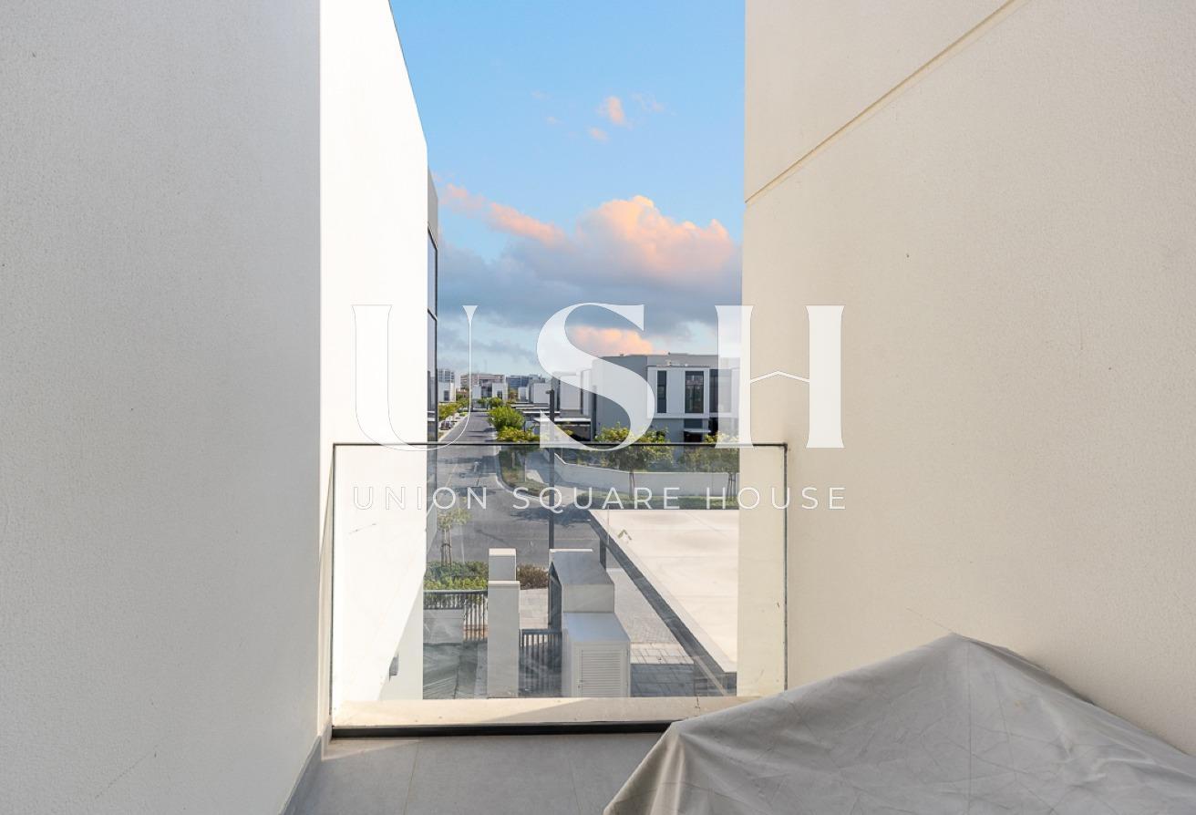 4BR Upgraded Villa | Large Type B | Landscaped photo 30