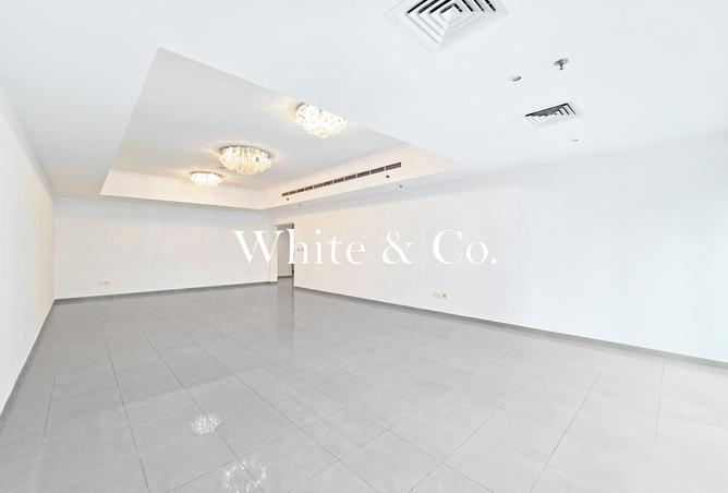 88733610 - Property Image 3