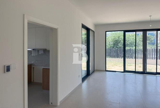106833870 - Property Image 3