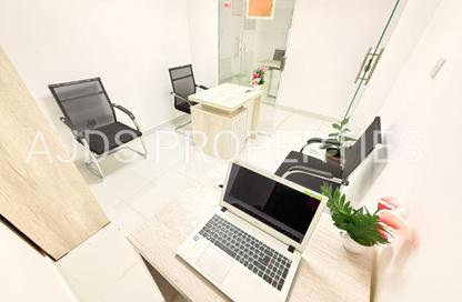 Office Space - Studio - 1 Bathroom for rent in Silver Home Building - Hor Al Anz - Deira - Dubai
