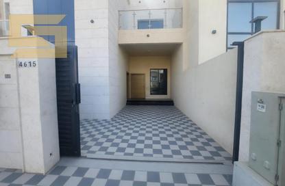 Villa - 4 - 6 for rent in Al Zaheya Gardens - Al Zahya - Ajman