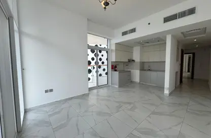 Apartment - 2 Bedrooms - 2 Bathrooms for rent in Millennium Binghatti Residences - Business Bay - Dubai
