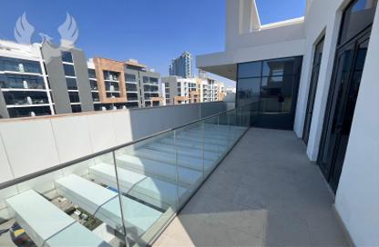 Apartment - 2 Bedrooms - 2 Bathrooms for rent in Azizi Riviera 25 - Azizi Riviera - Meydan One - Meydan - Dubai