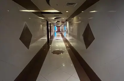 شقة - 2 غرف نوم - 4 حمامات للبيع في برج الكورنيش - طريق كورنيش عجمان - عجمان شقة - 2 غرف نوم - 4 حمامات للبيع في برج الكورنيش - طريق كورنيش عجمان - عجمان