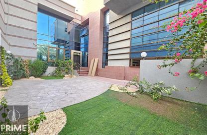 Villa - 5 Bedrooms - 7 Bathrooms for rent in Al Mushrif Villas - Al Mushrif - Abu Dhabi