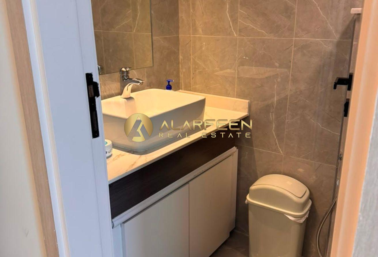 Furnished 1BR | Premium Qualiy | Well Maintained photo 12