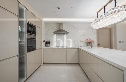 Apartment - 3 Bedrooms - 4 Bathrooms for sale in Marina Residences 1 - Marina Residences - Palm Jumeirah - Dubai