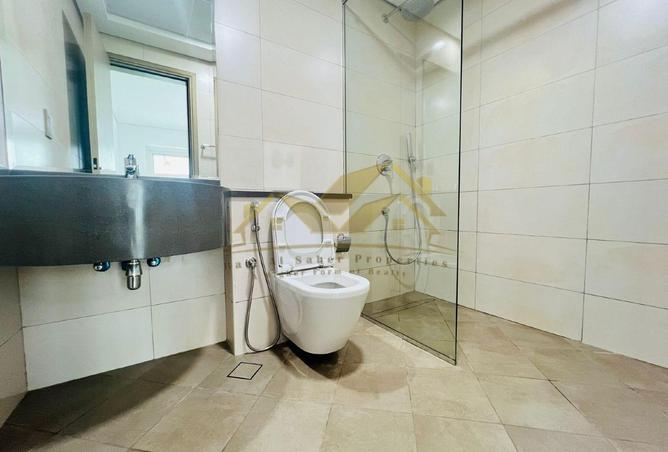 2Om2UsVF86q - Property Image 2