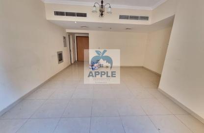 Apartment - 3 Bedrooms - 3 Bathrooms for rent in Al Thani Muwaileh - Muwaileh Commercial - Sharjah