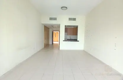 Apartment - Studio - 1 Bathroom for rent in Building 92 - Mediterranean Cluster - Discovery Gardens - Dubai