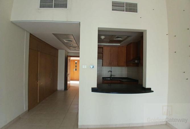 74625717 - Property Image 2