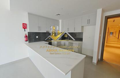 Apartment - 2 Bedrooms - 4 Bathrooms for rent in Jawahar Tower - Al Majaz - Sharjah Apartment - 2 Bedrooms - 4 Bathrooms for rent in Jawahar Tower - Al Majaz - Sharjah