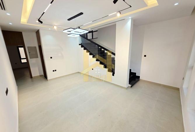 78206368 - Property Image 3