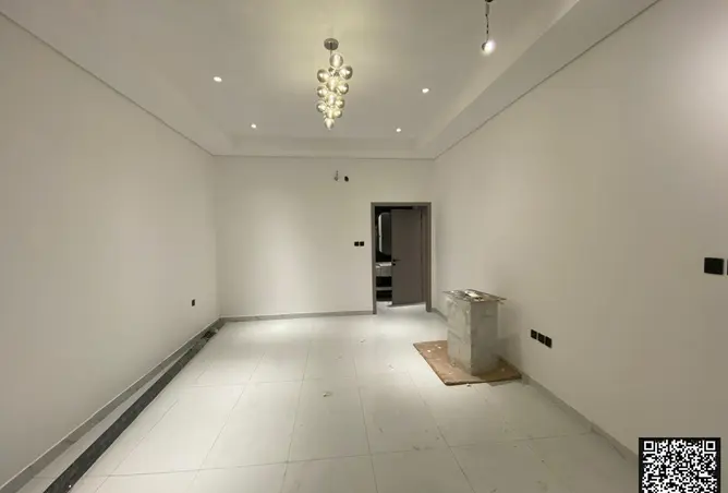 160551858 - Property Image 2