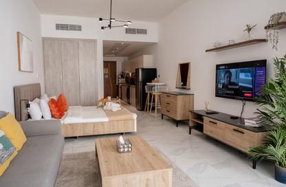 Apartment - Studio - 1 Bathroom for rent in Millennium Binghatti Residences - Business Bay - Dubai