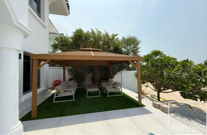 Villa - 5 Bedrooms - 6 Bathrooms for rent in Garden Homes Frond B - Garden Homes - Palm Jumeirah - Dubai