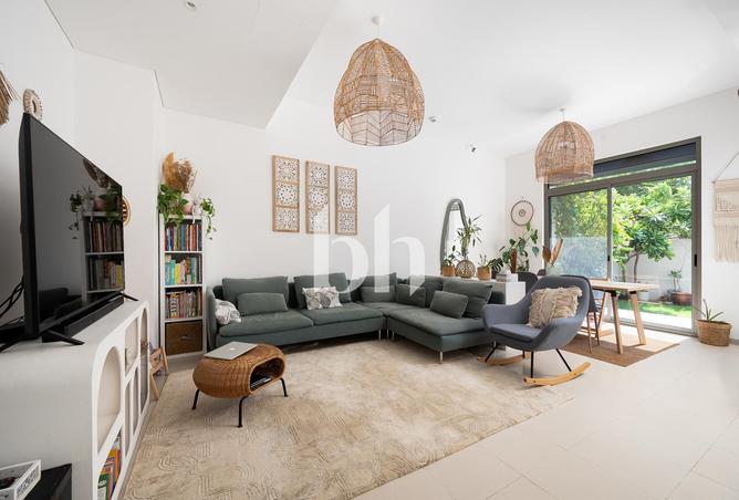 54401172 - Property Image 2