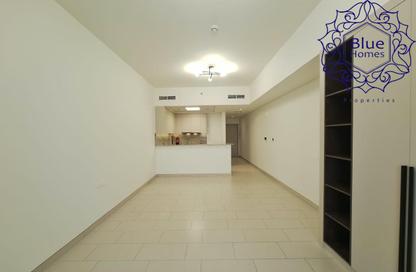 Apartment - Studio - 1 for rent in Al Jaddaf Avenue - Al Jaddaf - Dubai Apartment - Studio - 1 for rent in Al Jaddaf Avenue - Al Jaddaf - Dubai