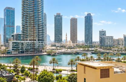 Apartment - Studio - 1 for rent in Sparkle Tower 2 - Sparkle Towers - Dubai Marina - Dubai