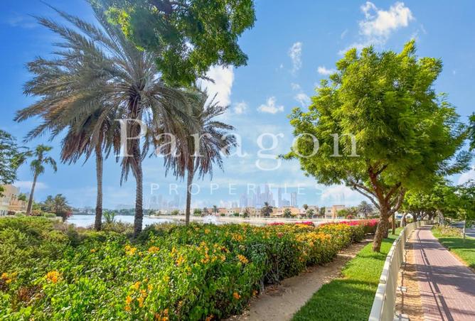 54404199 - Property Main Image